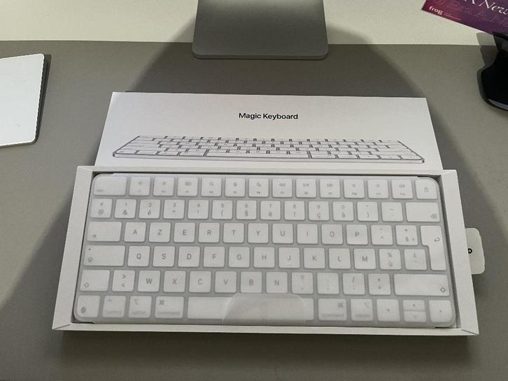 [NIEUW] Apple Magic Keyboard AZERTY, Computers en Software, Toetsenborden, Nieuw, Azerty, Draadloos, Ophalen