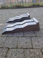 oprijblokken camper, Ophalen, Zo goed als nieuw