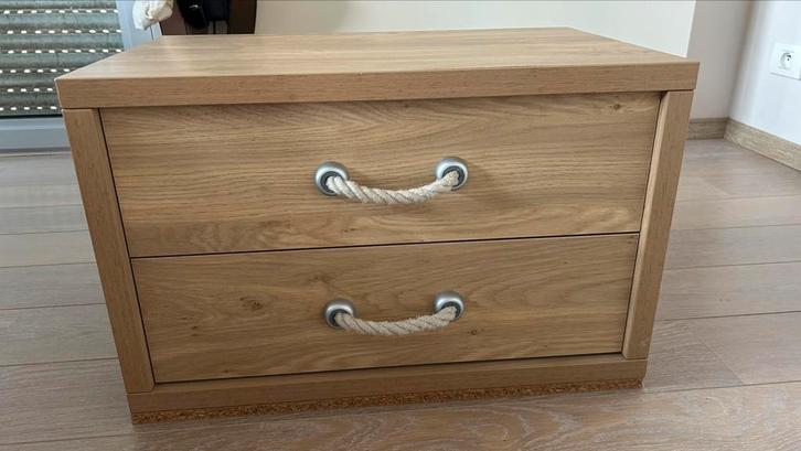 Nachtkastje, Huis en Inrichting, Slaapkamer | Nachtkastjes, Zo goed als nieuw, Minder dan 55 cm, 45 tot 65 cm, Hout, Ophalen