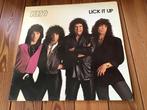 LP Kiss - lick it up, Ophalen of Verzenden