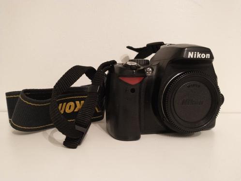 NIKON body D60 - kapot, voor wisselstukken, Audio, Tv en Foto, Fotocamera's Digitaal, Gebruikt, Spiegelreflex, Nikon, Geen optische zoom