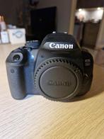 Canon EOS 700D + Accessoires, Ophalen of Verzenden, Zo goed als nieuw, Canon