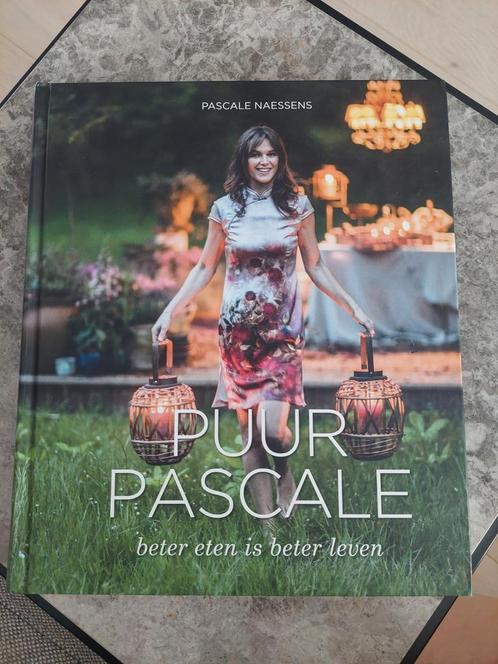 Pascale Naessens - Puur Pascale, Boeken, Kookboeken, Zo goed als nieuw, Ophalen