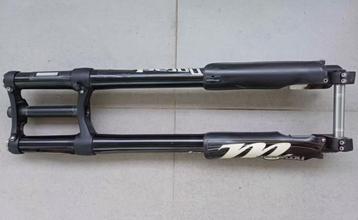 Fourche VTT Downhill Manitou Dorado Expert uniquement 27,5 p, Enlèvement ou Envoi, Utilisé, Moins de 45 cm, Hommes