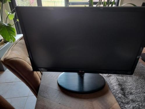 LG 22EA53VQ-P Zwart, Computers en Software, Monitoren, Zo goed als nieuw, DVI, HDMI, VGA, IPS, HD, Ophalen