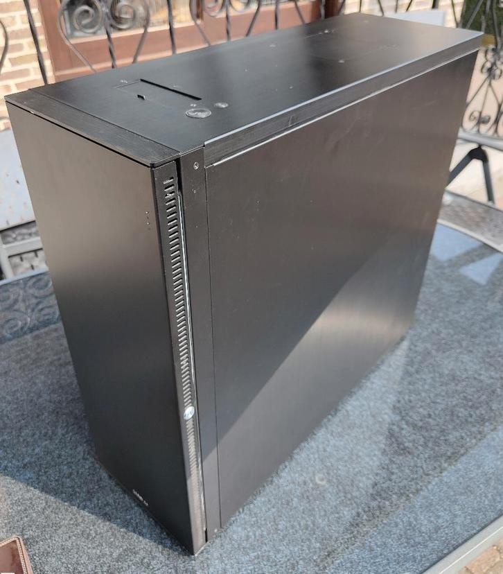 Snelle PC / Superserver - Xeon Dual-Processor, Computers en Software, Desktop Pc's, Zo goed als nieuw, 2 tot 3 Ghz, HDD, SSD, 64 GB of meer