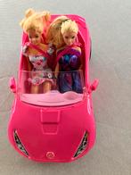 Barbie auto + 2 barbiepoppen, Kinderen en Baby's, Ophalen, Zo goed als nieuw, Barbie