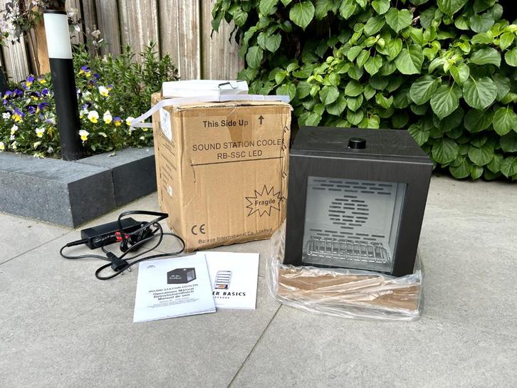 Red Bull Sound Station Cooler koelkast met bluetooth, Verzamelen, Merken en Reclamevoorwerpen, Nieuw, Gebruiksvoorwerp, Ophalen of Verzenden