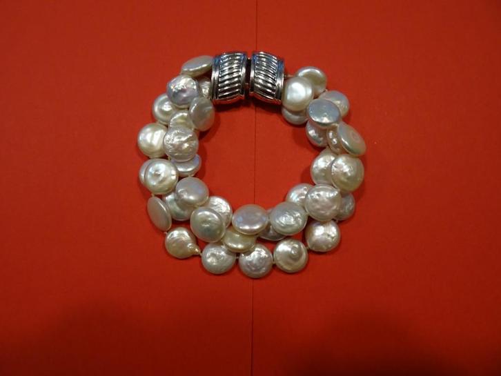 Een parel armband van witte zoetwater muntparels, Handtassen en Accessoires, Armbanden, Zo goed als nieuw, Overige materialen