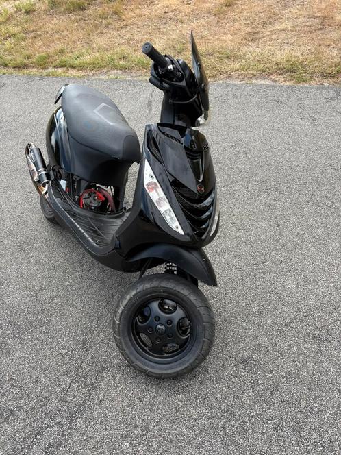 Zip 70 watergekoeld., Fietsen en Brommers, Scooters | Piaggio, Gebruikt, Zip, Ophalen