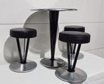 Pedro Miralles, Dry Martini voor Akaba, krukjes en tafel,, Antiek en Kunst, Ophalen