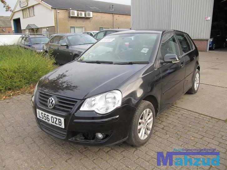 POLO 9N2 GRIJS INTERIEUR 5 DEURS COMPLEET, Autos : Pièces & Accessoires, Habitacle & Garnissage, Volkswagen, Utilisé