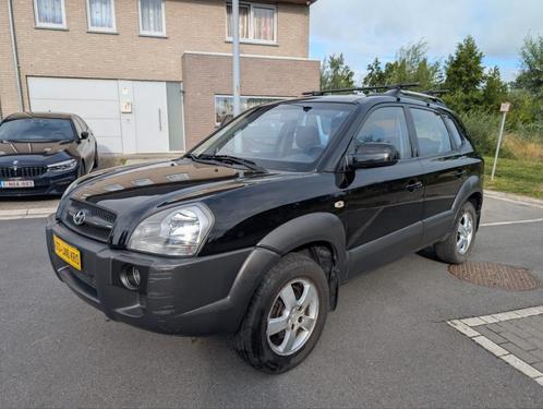 GEKEURD VOOR VERKOOP HYUNDAI TUCSON, Auto's, Hyundai, Bedrijf, Tucson, Mistlampen, Trekhaak, Benzine, Euro 4, SUV of Terreinwagen