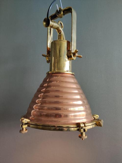 Meerdere grote (37 x 45cm)koper/messing scheepslichten. 1960, Huis en Inrichting, Lampen | Plafondlampen, Gebruikt, Glas, Metaal