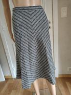 Vintage wollen winter rok, Kleding | Dames, Rokken, Maat 38/40 (M), Ophalen of Verzenden, Zo goed als nieuw, Vintage