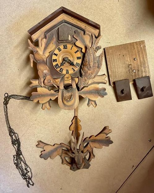Traditionele Zwarte Woud koekoeksklok, Antiek en Kunst, Antiek | Klokken, Ophalen of Verzenden
