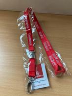 Emirates Fly Better Lanyard Red, Verzamelen, Ophalen of Verzenden, Nieuw, Patch, Badge of Embleem