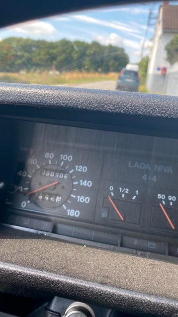 Lada niva 1600cc, Autos, Achat, Niva, Boîte manuelle, Particulier