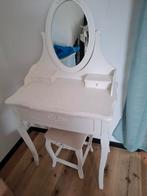Coiffeuse avec tabouret de couleur blanche., Huis en Inrichting, Tafels | Kaptafels, Ophalen, Gebruikt