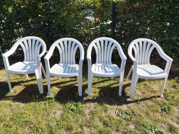 4 Allibert tuinstoelen  beschikbaar voor biedingen