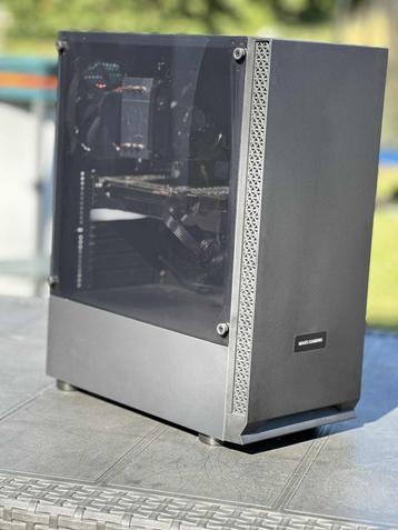 Uniter central de gamer i7  beschikbaar voor biedingen
