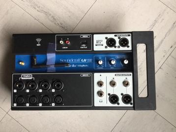Soundcraft ui12 digitale mixer + koffer beschikbaar voor biedingen