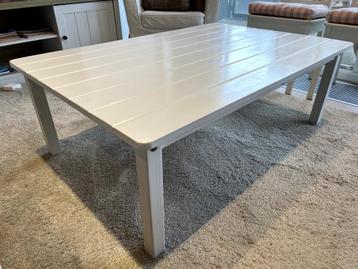 Salontafel beschikbaar voor biedingen