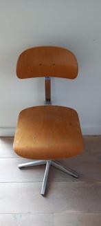 Vintage labo stoel presikhaaf, Zo goed als nieuw, Ophalen