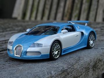 2006 Bugatti Veyron 16.4 - 1/43  beschikbaar voor biedingen