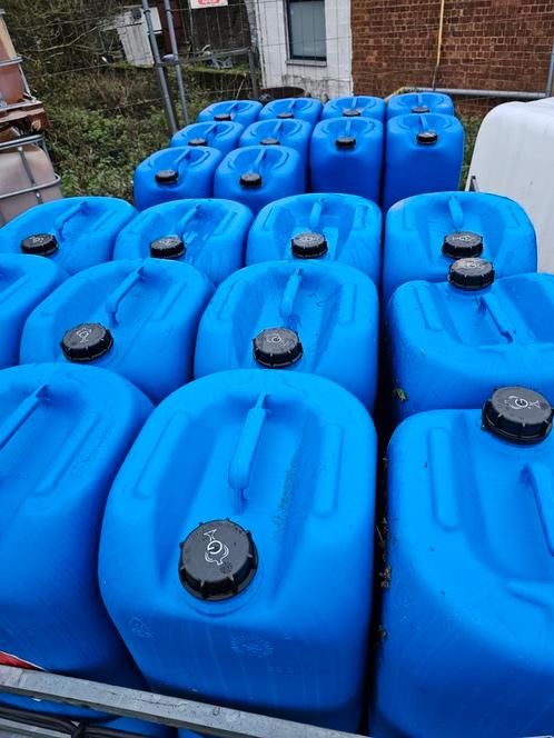 Bidon  30L alimentaire A NETTOYEZ, Tuin en Terras, Regentonnen, Zo goed als nieuw, Ophalen of Verzenden