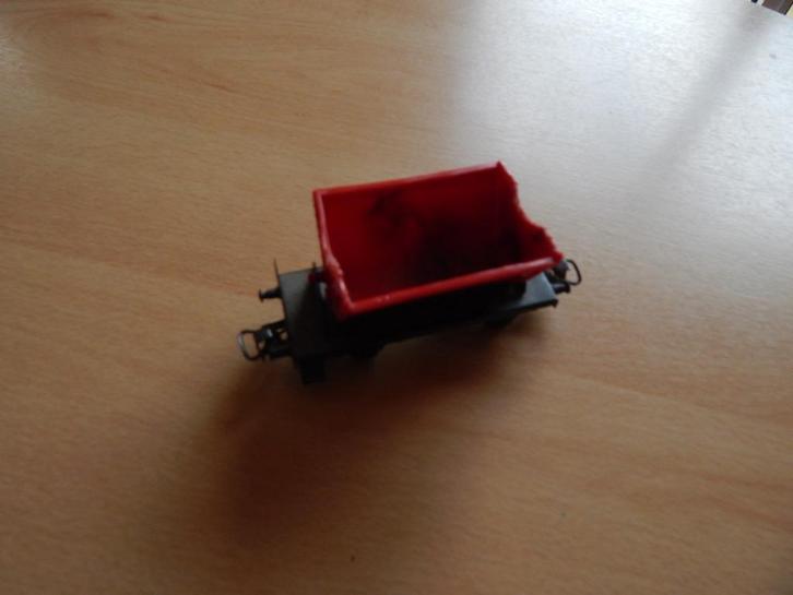 Märklin 4513 Kipwagen met beschadigingen!!!, Hobby en Vrije tijd, Modeltreinen | H0, Gebruikt, Wagon, Märklin, Ophalen of Verzenden