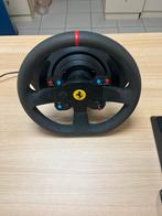 Thrustmaster t300 ferrari integral racing wheel alcantara, Games en Spelcomputers, Ophalen, Zo goed als nieuw