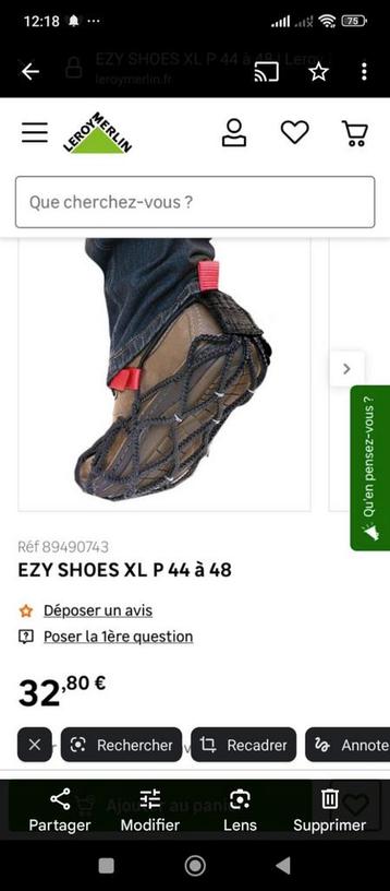 Voor schoenen om in de sneeuw te wandelen  beschikbaar voor biedingen