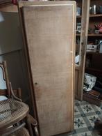A donner - Armoire haute / Meuble de rangement en bois, Enlèvement
