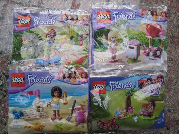 Lego polybag x 7 Verschillende zakjes Friends Auto City, Kinderen en Baby's, Speelgoed | Duplo en Lego, Nieuw, Lego, Complete set