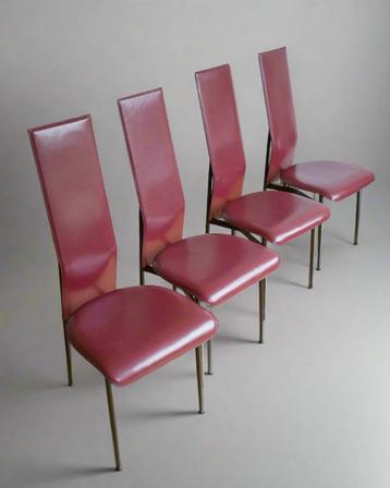 Set of 4 Fasem S44 eettafel stoelen beschikbaar voor biedingen