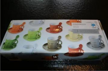 RETRO ESPRESSO SET INTERMEZZO CONTENTO, Enlèvement ou Envoi, Neuf, Tasse(s) et/ou soucoupe(s)