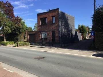 vrijstaande woning te koop  beschikbaar voor biedingen