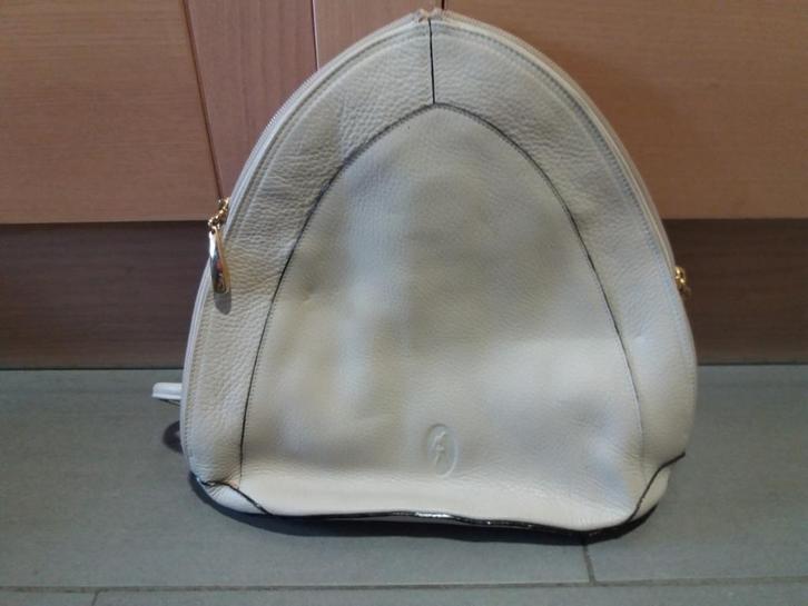 leder dames handtas rugzak model merk imeray, Handtassen en Accessoires, Tassen | Damestassen, Gebruikt, Handtas, Overige kleuren