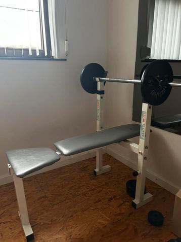 Fitnessbank met halter en gewichten, Sport en Fitness, Ophalen, Gebruikt, Fitnessbank