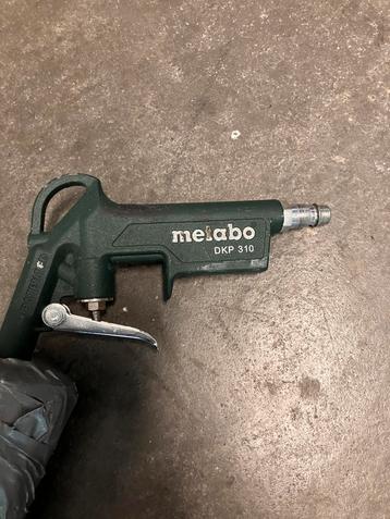 Metabo perslucht kitpistool beschikbaar voor biedingen