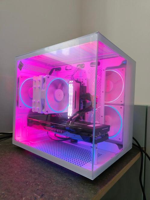 iCUE Gaming PC RTX 2080 Ti Ryzen 5 5600 32GB RAM 1TB nVME, Computers en Software, Desktop Pc's, Zo goed als nieuw, 4 Ghz of meer