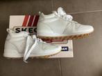 Skechers blanches - taille 39, Sports & Fitness, Basket, Enlèvement, Neuf, Chaussures