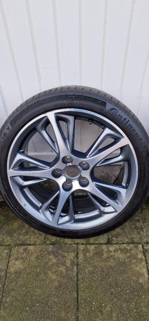 Honda Civic/Accord 18ich velgen met Continental banden225/40, Auto-onderdelen, Banden en Velgen, Banden en Velgen, Zomerbanden