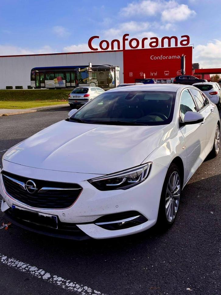 Insignia Grand Sport Coupé Sedan, Auto's, Opel, Particulier, Insignia, Achteruitrijcamera, Benzine, Coupé, Automaat, Wit, Leder