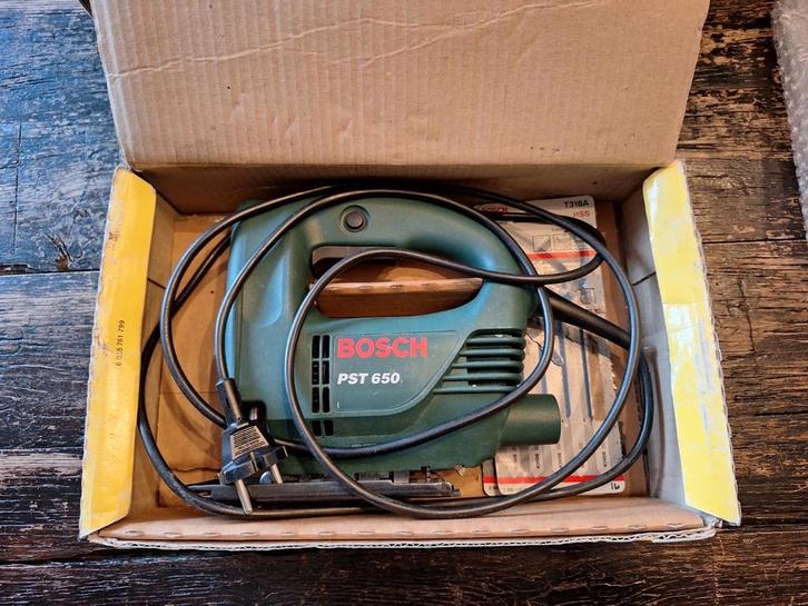 Bosch PST 650 decoupeerzaag – met originele doos, Doe-het-zelf en Bouw, Gereedschap | Zaagmachines, Zo goed als nieuw, Decoupeerzaag