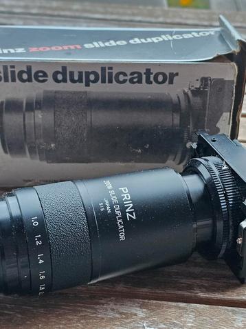 Prinz Zoom Slide Duplicator – voor 35mm dia’s –

 beschikbaar voor biedingen