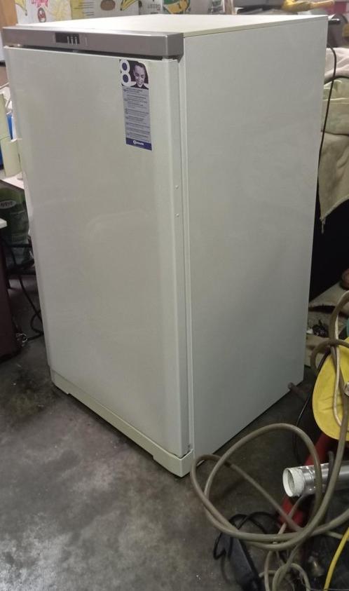 Diepvriezer Bauknecht model GKEA 2000, Elektronische apparatuur, Vriezers en Diepvrieskisten, Vrijstaand, Vrieskast, Ophalen