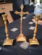 Koperen kruisbeeld met kandelaars, Enlèvement