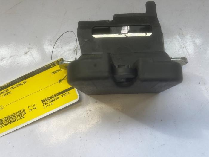 Slotmechaniek Achterklep van een Volkswagen Golf, Auto-onderdelen, Carrosserie, Volkswagen, Gebruikt, 3 maanden garantie, Ophalen of Verzenden